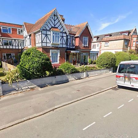 Amberlea Apartment Swanage Bagian luar foto
